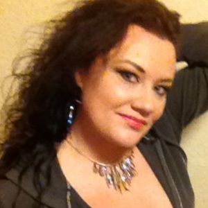 Meet your Posher, Carmen